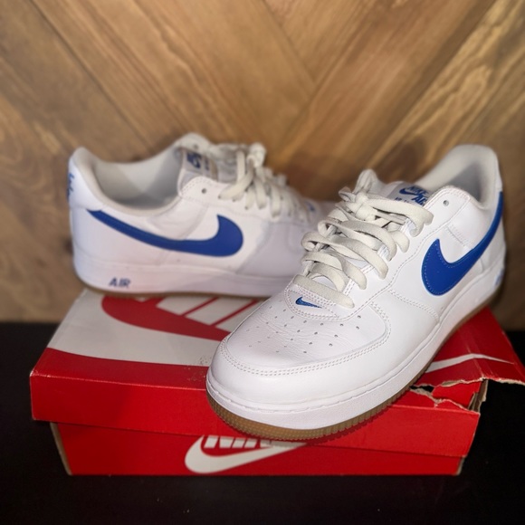 Beautiful condition. - Picture 3 of 8